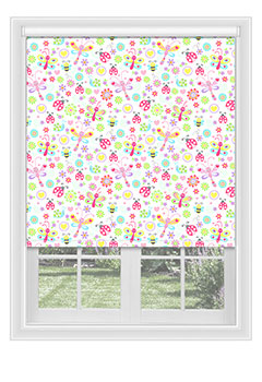 Danby Pinks - Ladybirds, butterflies & bumble bees blackout blind. This beautiful colourful blind is available with a white plastic or chrome chain.
