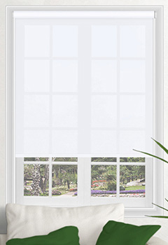 Sale Snow - Stunning plain bright white roller blind for a clean & refreshing look to a home. Quality custom made blind that is cheap in price and one that will provide privacy whilst also allowing a gentle flow of light filtration into the room.