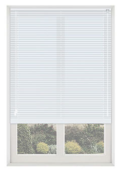 Snow Day - An aluminium white venetian with a soft sheen finish, comes in 25mm wide slats.
