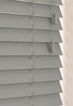 Pavilion 50mm Basswood - Custom-made basswood blind in a concrete grey shade. This stunning wooden blind is the perfect addition to any space, with a maximum width of 240cm. With its 50mm slat width, it offers a modern and contemporary look.
