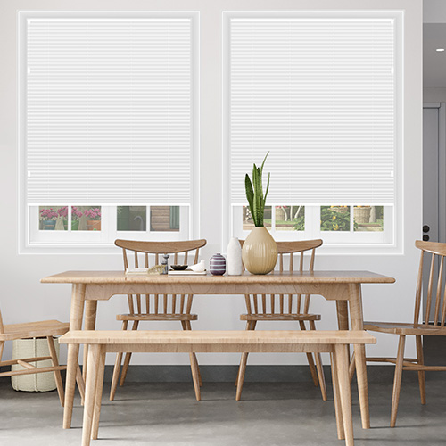 Bowery Blanc Freehanging Pleated Blind