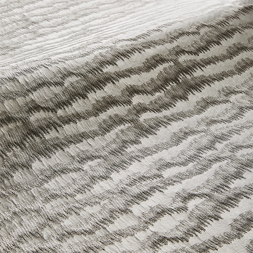 Nomad Platinum Roman blinds