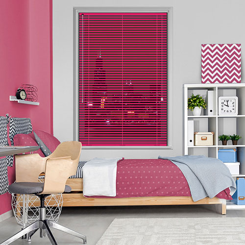 Fuchsia 25mm Aluminium Lifestyle Venetian blinds