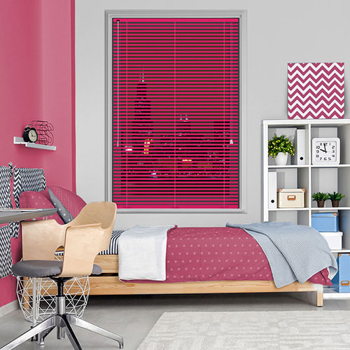 Vivid Pink Lifestyle Venetian blinds