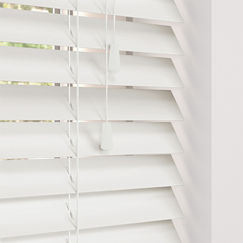 Glaze Silk White Lifestyle Wooden blinds