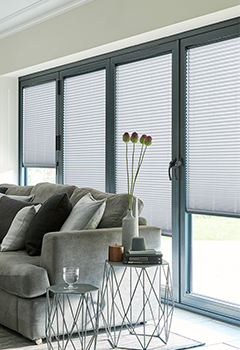 Olympia White INTU New Blind