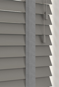 35mm Orion & Gallant Tape Wooden Blind