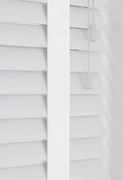 Native Cool White & White Tape Wooden Blind