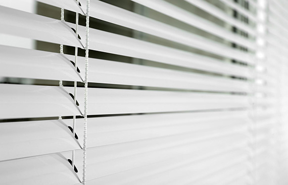 Gloss Black Venetian Blind