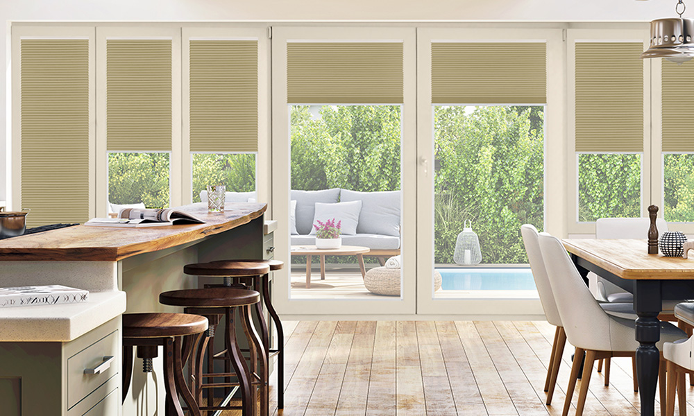 Things You Must Know When Buying Blinds For Doors